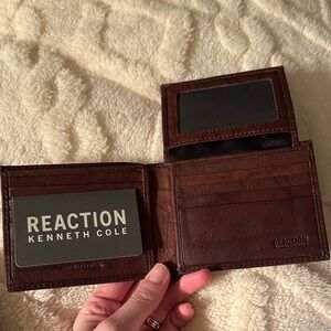 Kenneth Cole Reaction Dark Brown Card Holder